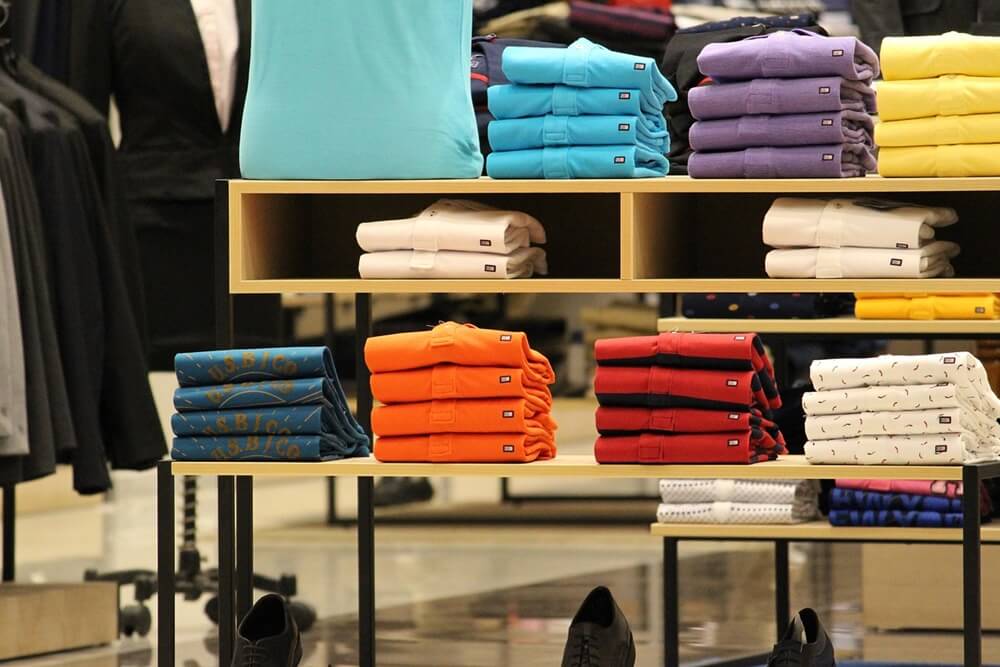 สีเสื้อมงคล